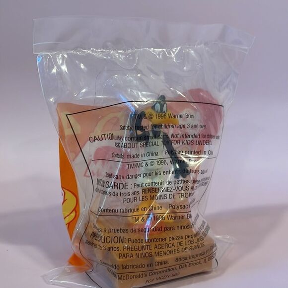 1996 Daffy Duck from Space Jam the Movie by Warner Bros. Mobile Figurine 6” - Picture 3 of 4